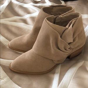 Sole society suede bootie